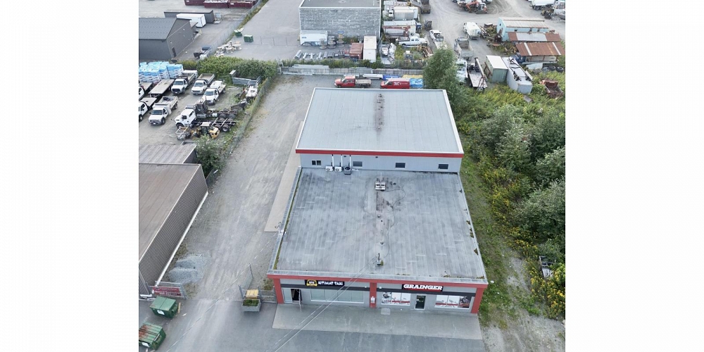 A&B 724 COMMERCIAL AVENUE Kitimat Photo 7 A&B 724 COMMERCIAL AVENUE Kitimat Photo 7